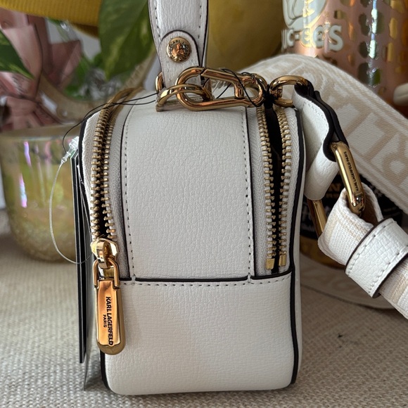 Karl Lagerfeld Paris Simone
Embroidered Camera Crossbody
Bag - Picture 4 of 9